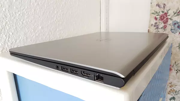 computadoras y laptops - Dell 5000 17 Pulg Core i7 Ram 8gb Disco 256gb solido hdmi Full 3