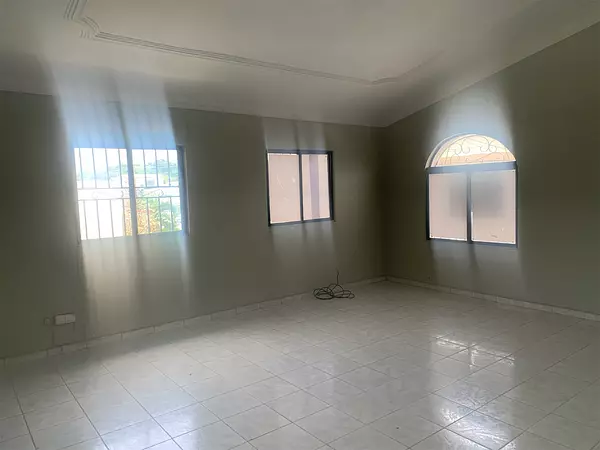 casas - Propiedad comercial en venta  2