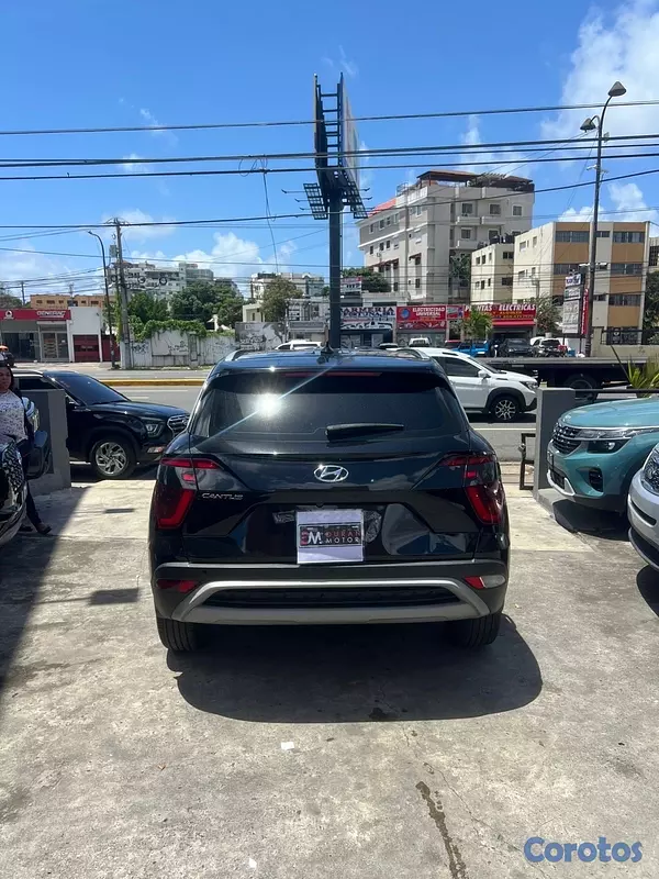 jeepetas y camionetas - Hyundai Cantus 2023 6