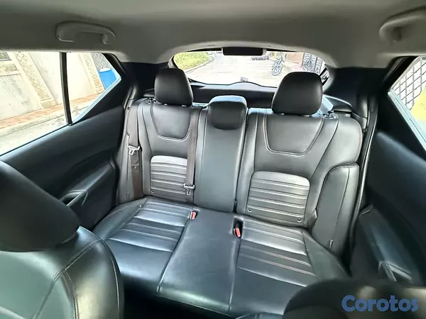 jeepetas y camionetas - Nissan Kicks SR 2020 Negra 3
