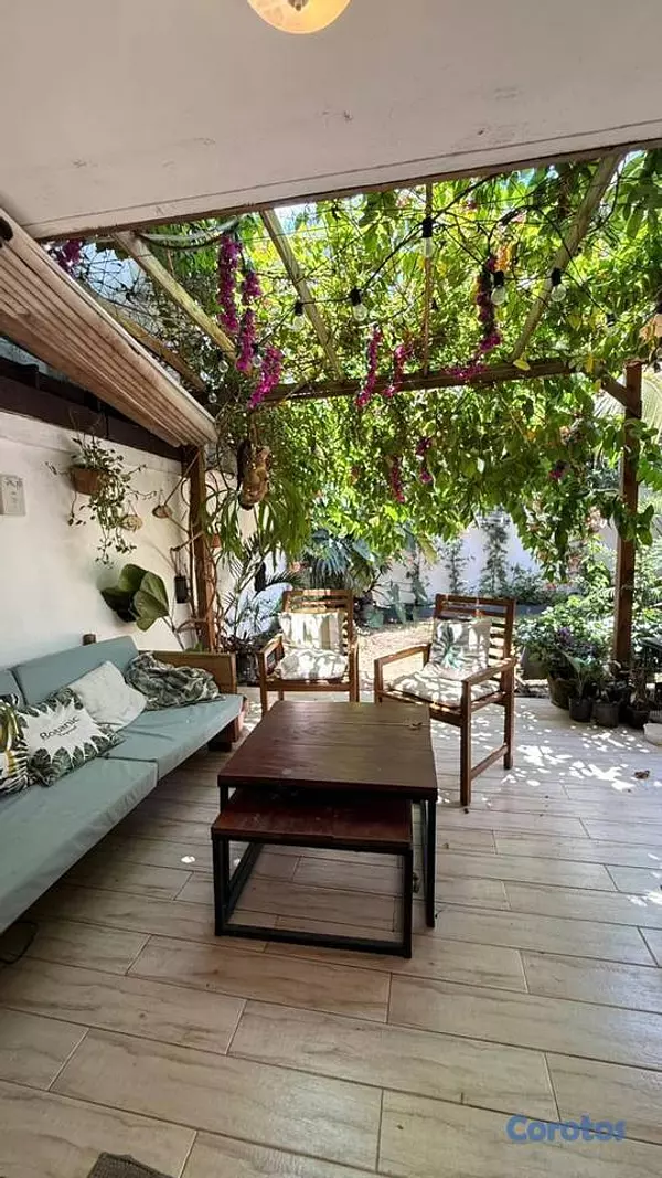 casas - Casa de 3 habitaciones 2 baños en venta en Ensanch 6