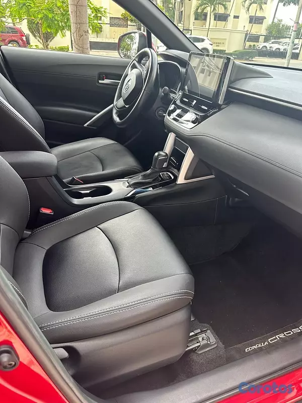 jeepetas y camionetas - Toyota Corrolla Cross 3