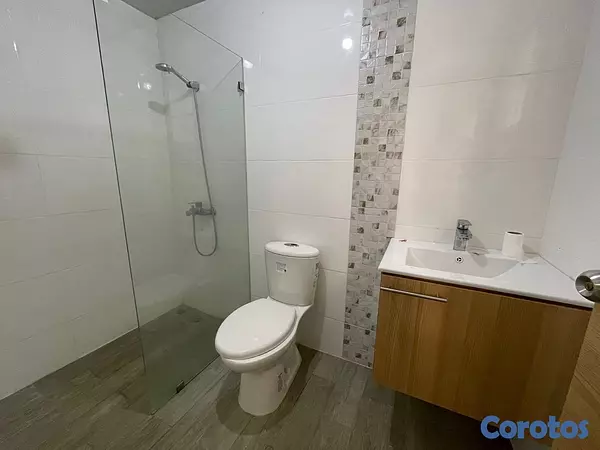 apartamentos - venta de apartamento con 127mts en el mirador del este 1er piso con patio  6