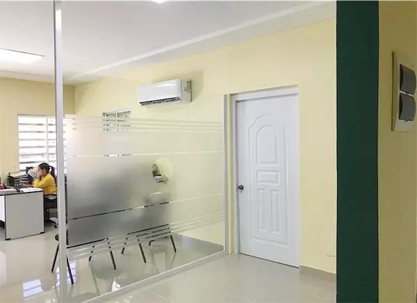 oficinas y locales comerciales - Propiedad comercial céntrica 7