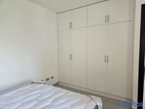 apartamentos - En renta apartamento amueblado de 2 dormitorios en 8