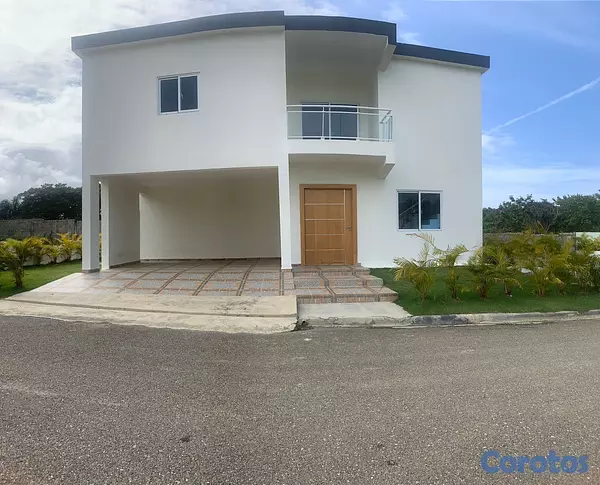casas vacacionales y villas - 🏡 Casa con Piscina  – En Residencial Privado 2
