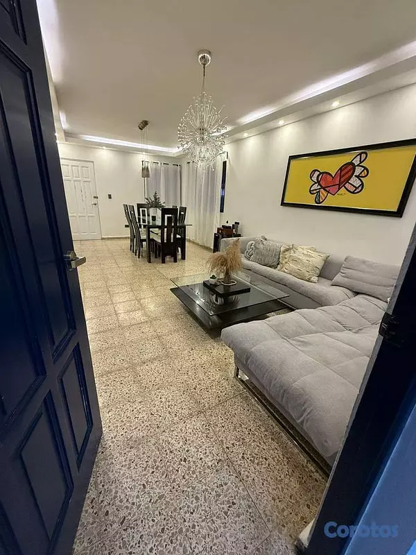 casas - Casa de 3 habitaciones 2 baños en venta en Colinas 7