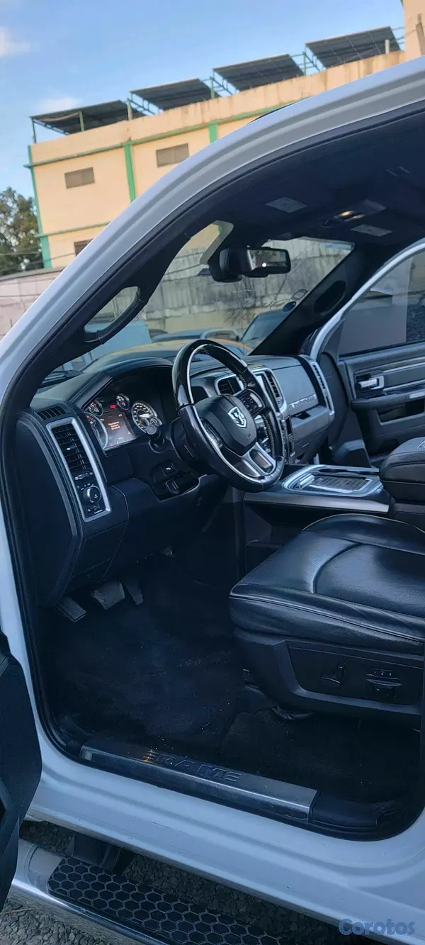 jeepetas y camionetas - DODGE RAM BIGHORS 2016 7