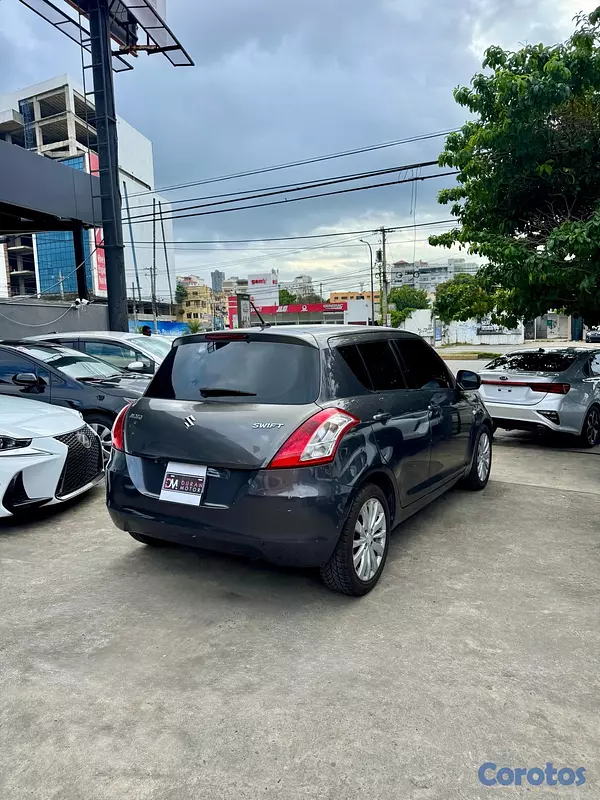 carros - Suzuki Swift 2014 6