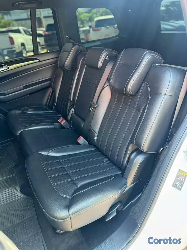 jeepetas y camionetas - Mercedes-Benz Clase GLS 450 4MATIC 2018 7