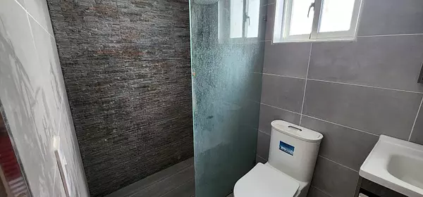 apartamentos - Apartamento Segundo Piso con Terraza, Corales del Sur. VENDIDO 9