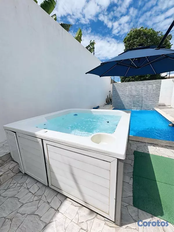 casas - CASA DE LUJO EN RESIDENCIAL CERRADO- Residencial R 4