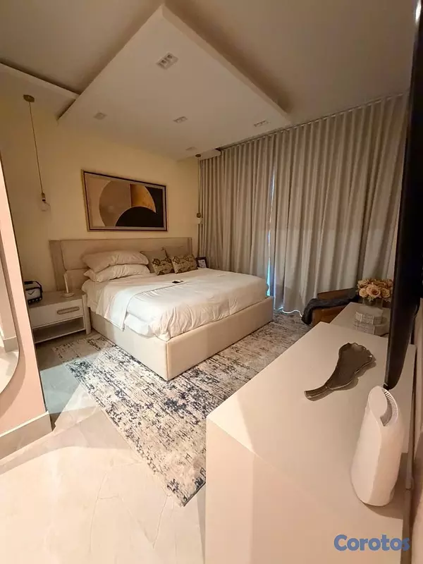 apartamentos - vendo amueblado bella vista sur tres habitaciones con su baño balcón dos parqueo 12