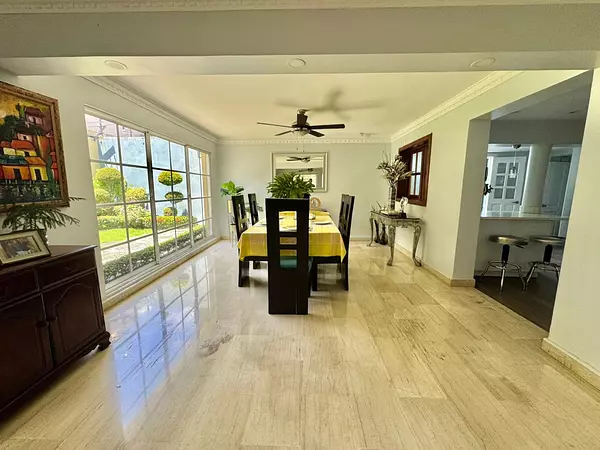 casas - Casa en Alquiler LA CASTELLANA 3