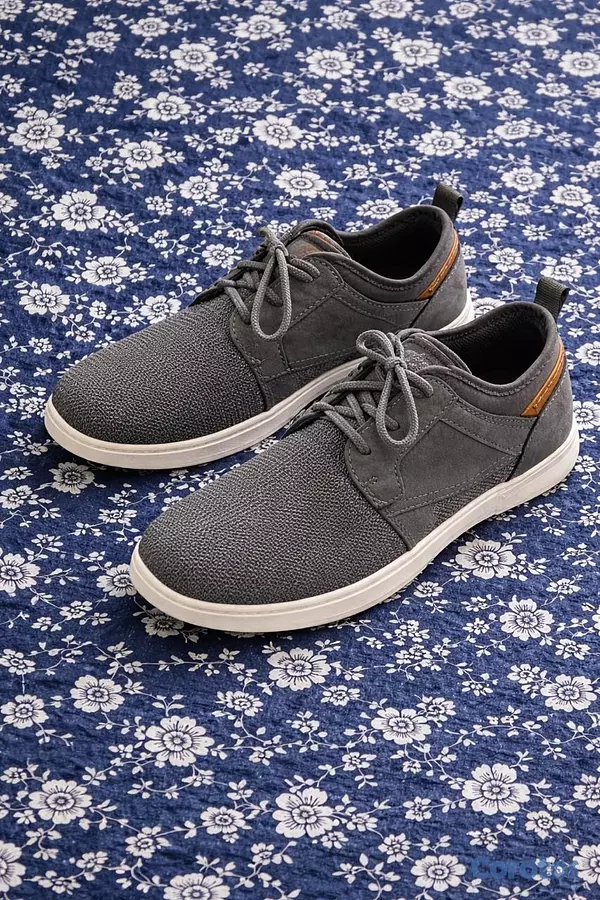 ropa y zapatos - Tenis en venta para niños 7 a 8 años 4