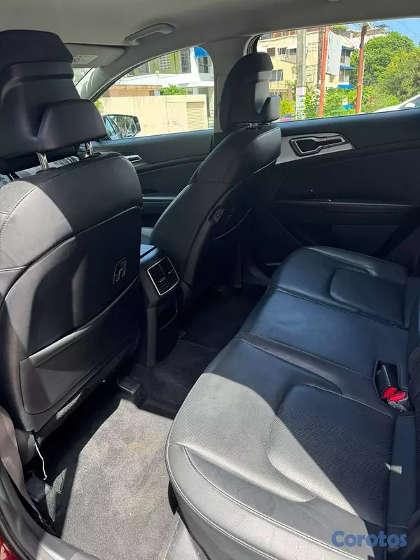 jeepetas y camionetas - Kia Sportage 2024 Luxury 10