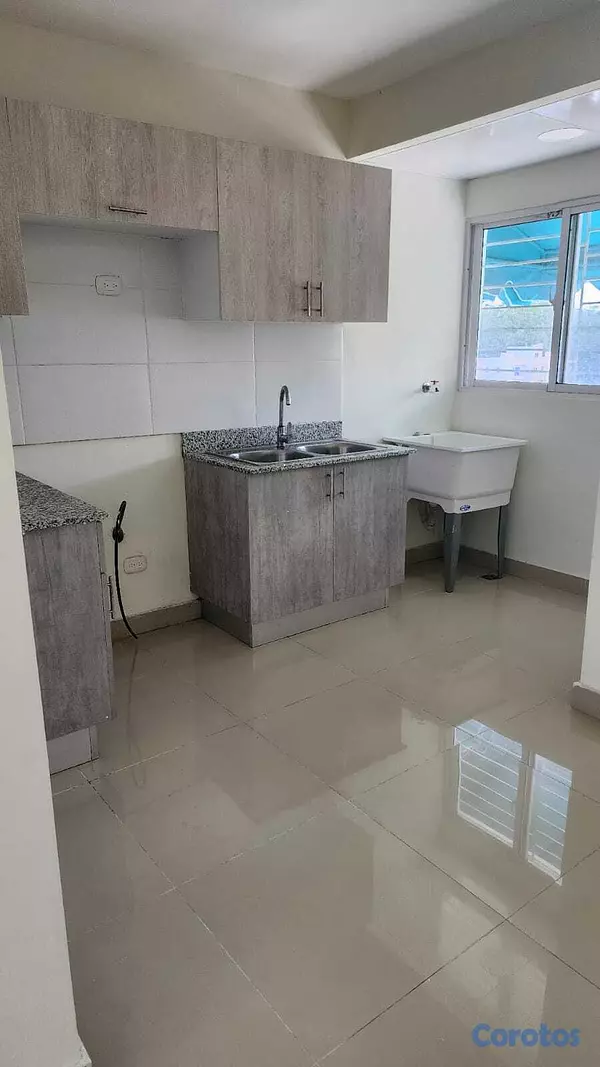 apartamentos - VENDO Apartamento de 3 Habita en Colinas del Arroyo II,  Av. Jacobo Majlut PD592 5