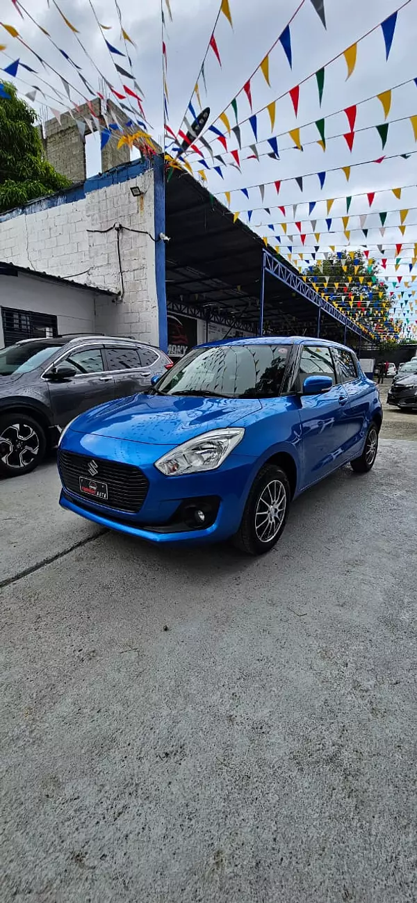 carros - SUZUKI SWIFT  2