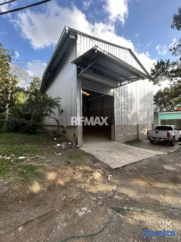 oficinas y locales comerciales - Nave industrial de 160mt2 en alquiler en Arroyo Ma 5