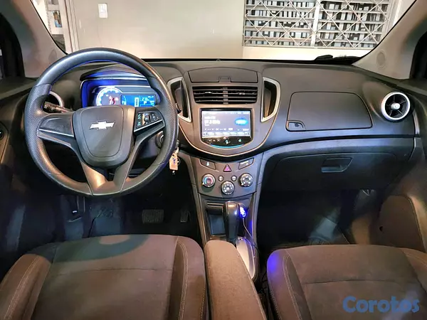 jeepetas y camionetas - Hermosa Chevrolet Trax LS 10