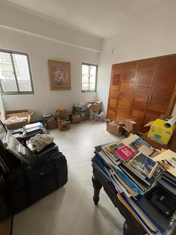 apartamentos - Apartamento en Evaristo Morales, 2do piso de 176.14 Mts 
 3 Hab 
USD: 280,000 8