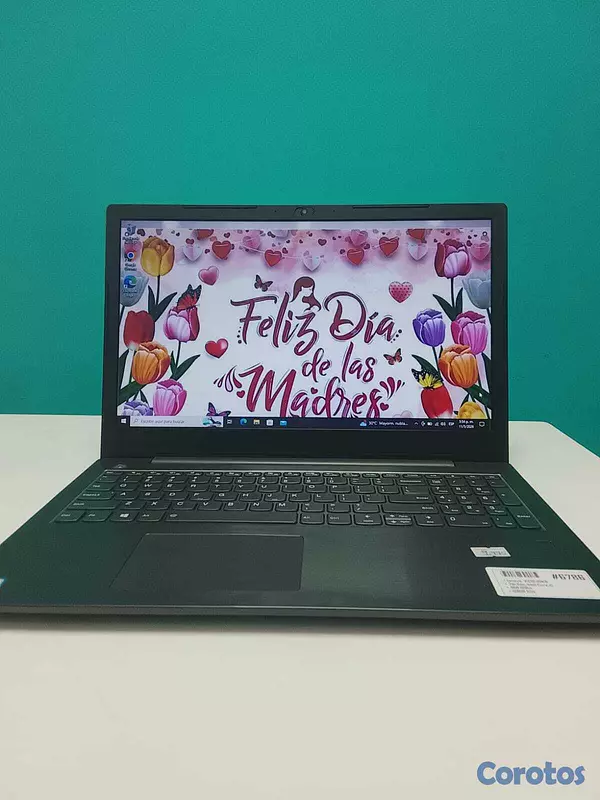 computadoras y laptops - `Laptop, Lenovo V330-15IKB / 7th Gen, Intel Core i 1