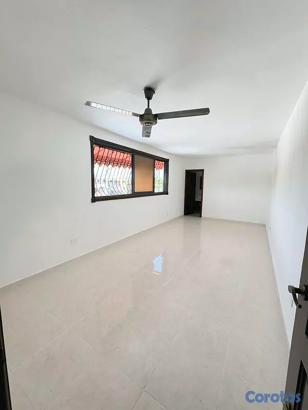 casas - venta de casa súper grande cerca del Corall mall autopista de san isidro  15