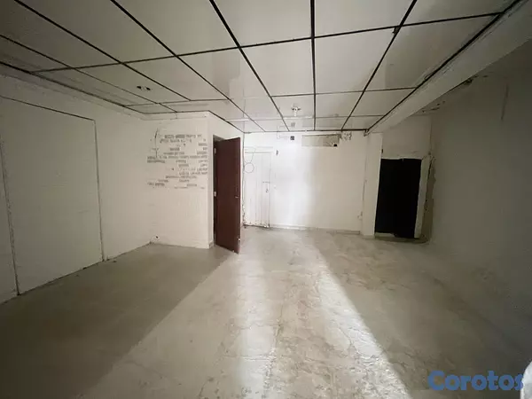 oficinas y locales comerciales - Local n primer nivel prados  4