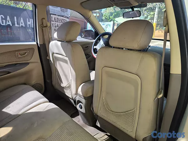jeepetas y camionetas - Hyundai tucson 2010 12