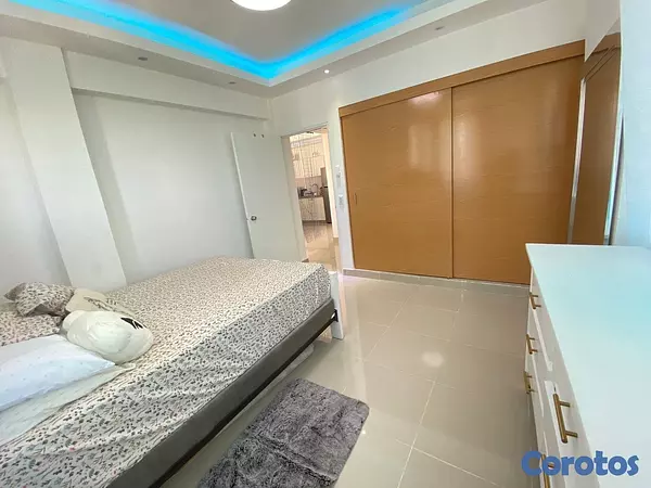 apartamentos - venta de apartamento de lujo en vista hermosa Santo Domingo este 100mts 4