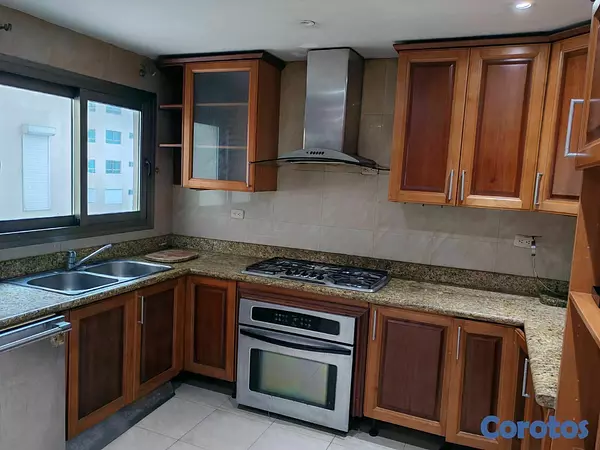 apartamentos -  Apartamento en alquiler con terraza privada y vista al Mar 7