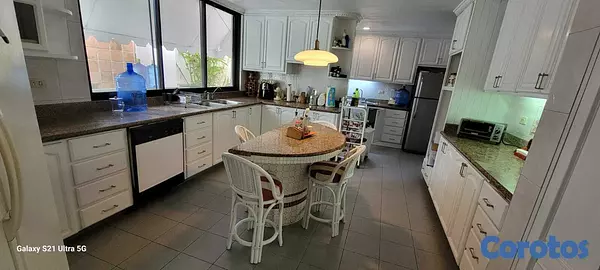 casas - VENDO Hermosa Casa con 1,214 Metros En Lomas de Arroyo Hondo
CODIGO: PD477 4