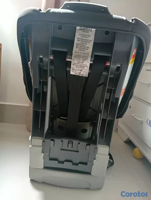 coches y sillas - Silla para bebes de seguridad vehicular  2