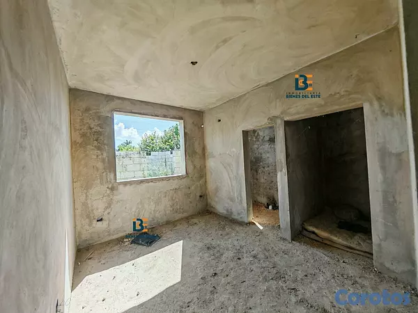 casas - Se Vende Amplia Mejora Con Su Titulo en Villa Visa 9