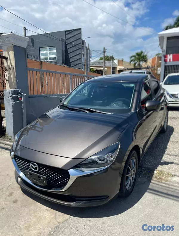 carros - Mazda  demio  diesel  2020  recién importada 63000 6