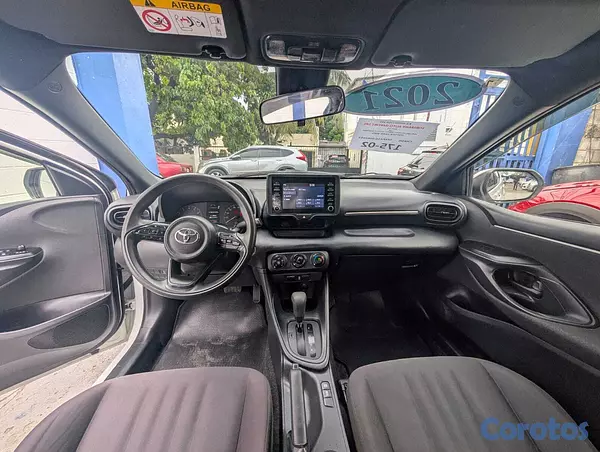 carros - TOYOTA YARIS 2021 14