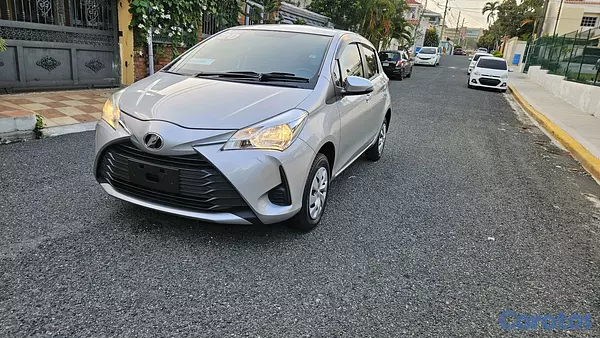 carros - Toyota vitz 2020 recién importado  13