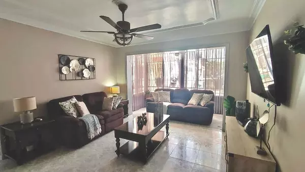 apartamentos - 🏢 ALQUILO Apartamento AMUEBLADO 
📍BELLA VISTA
 7