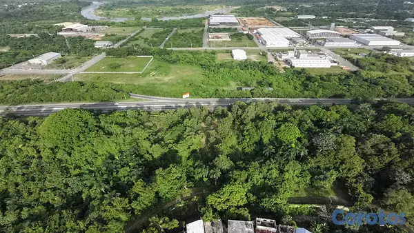 solares y terrenos - Terreno en Venta – Ubicación Estratégica en la Cir 4