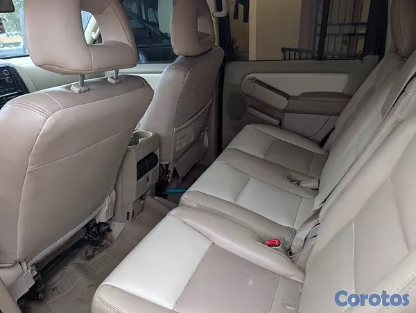 jeepetas y camionetas - FORD EXPLORER XLT 2010 2
