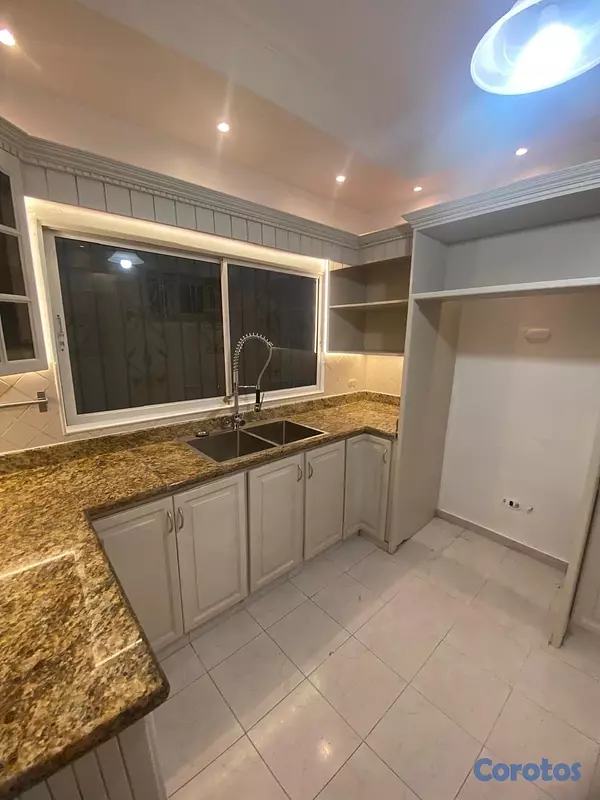 apartamentos - Venta de Espectacular penthouse de 378 m², de Dos Niveles – Bella Vista Sur 2