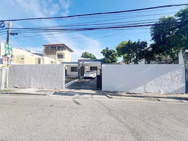 oficinas y locales comerciales - propiedad comercial en Arroyo hondo 8