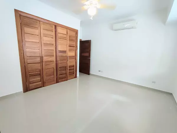 apartamentos - Apartamento en Venta PARAÍSO USD 300,000.00  8
