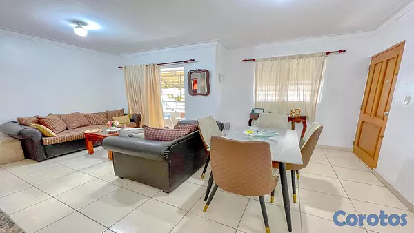 apartamentos - 4to piso con terraza privada próximo a Av. Monumental 4