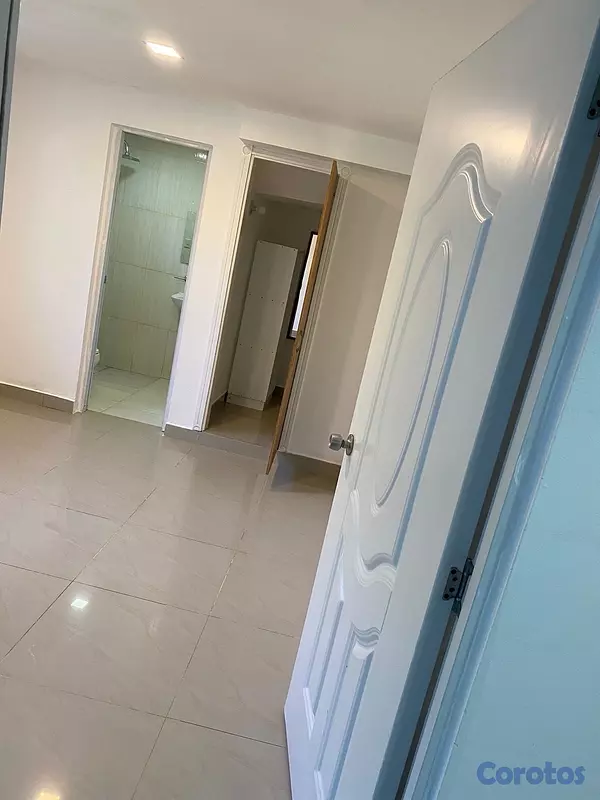 apartamentos - apartamento de una habitación baño clóset parqueo techado  8