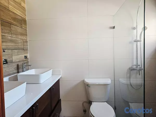 casas - Casa de 4 habitaciones 4 baños en alquiler en Ensa 2