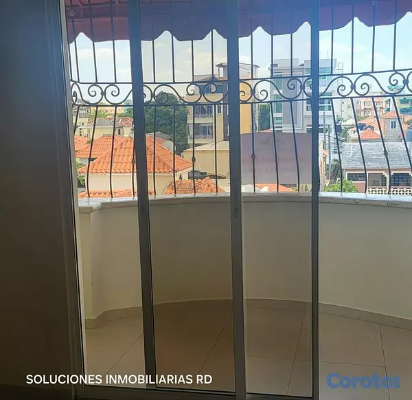 apartamentos - Amplio apartamento en venta ubicado en Corales del 5