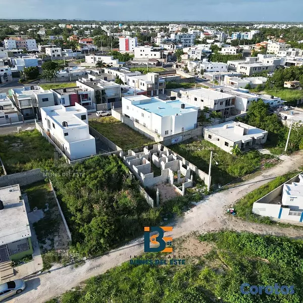 casas - Se vende CASA EN CONSTRUCCION a nivel de plato, ce 3