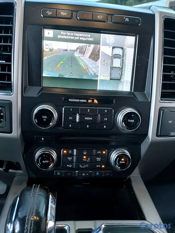 jeepetas y camionetas - Ford lariat 4x4 2018 7