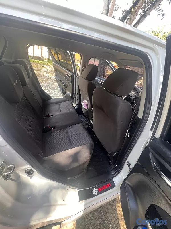 carros - venta de vehículos Suzuki Swift 
en buen estado. 10